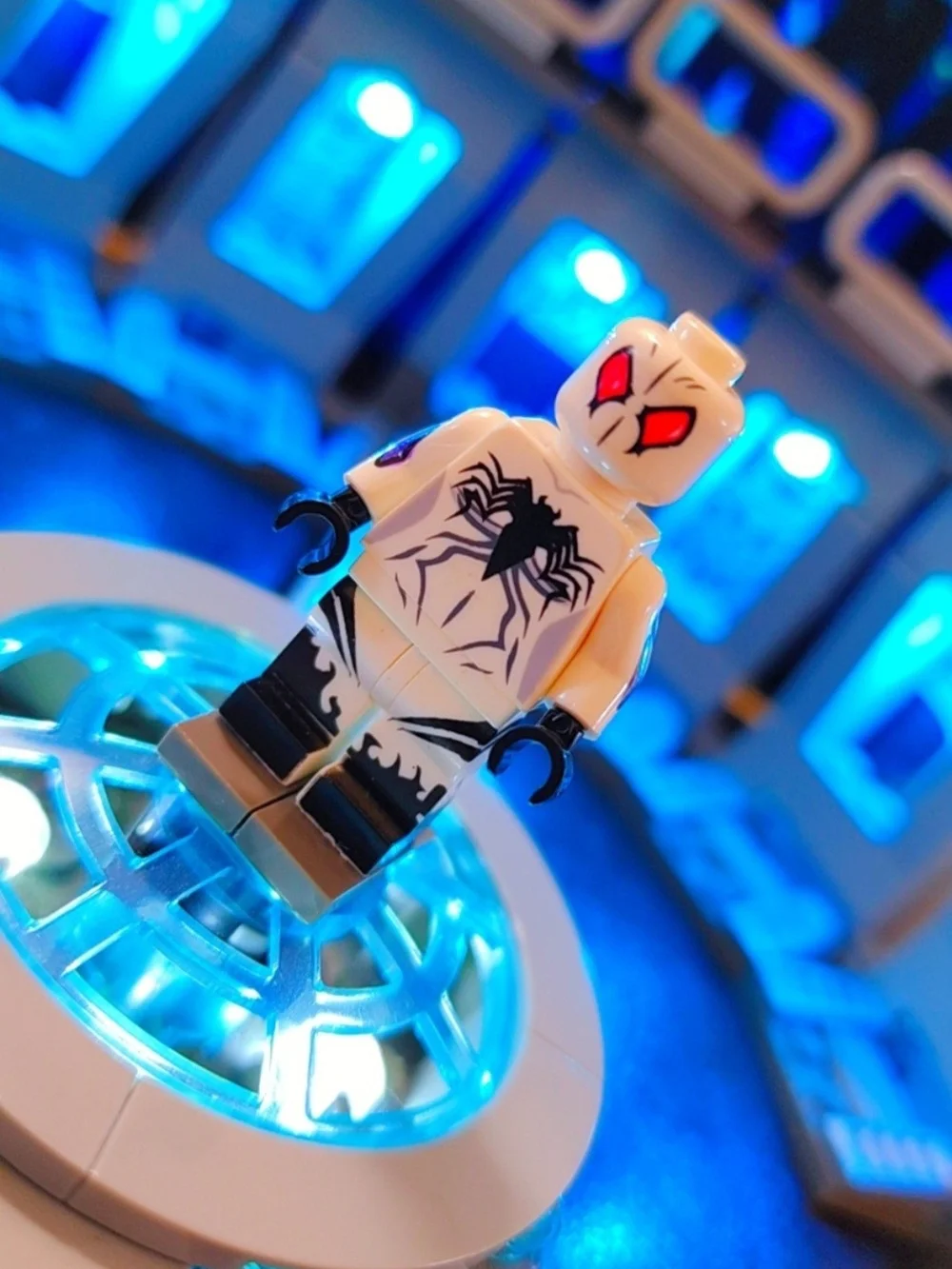 Spiderman Gwen Minifigure Lego Compatible